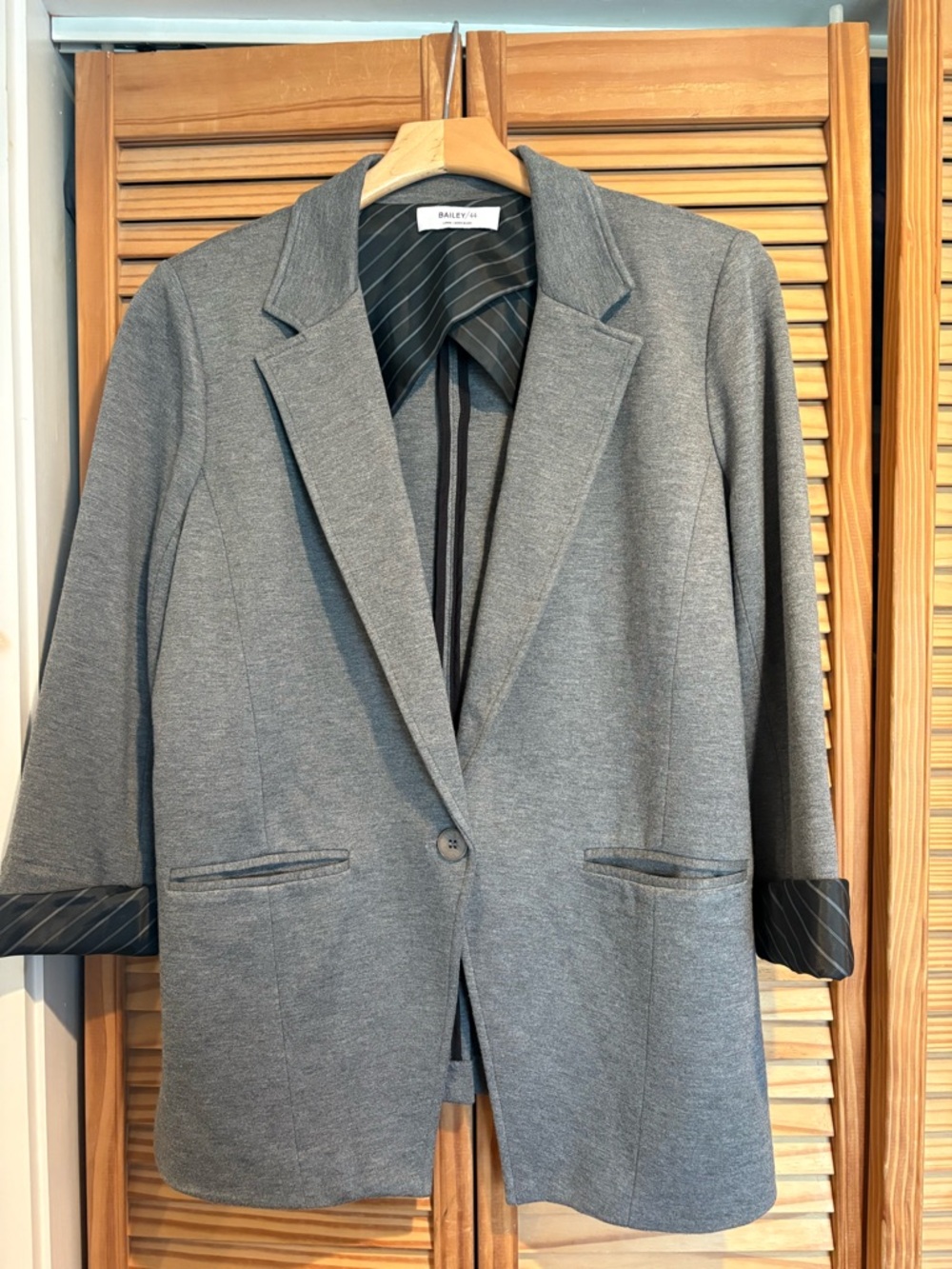 Bailey 44 Gray Single-Button Notch Lapel Blazer Office Work Career wear Jacket